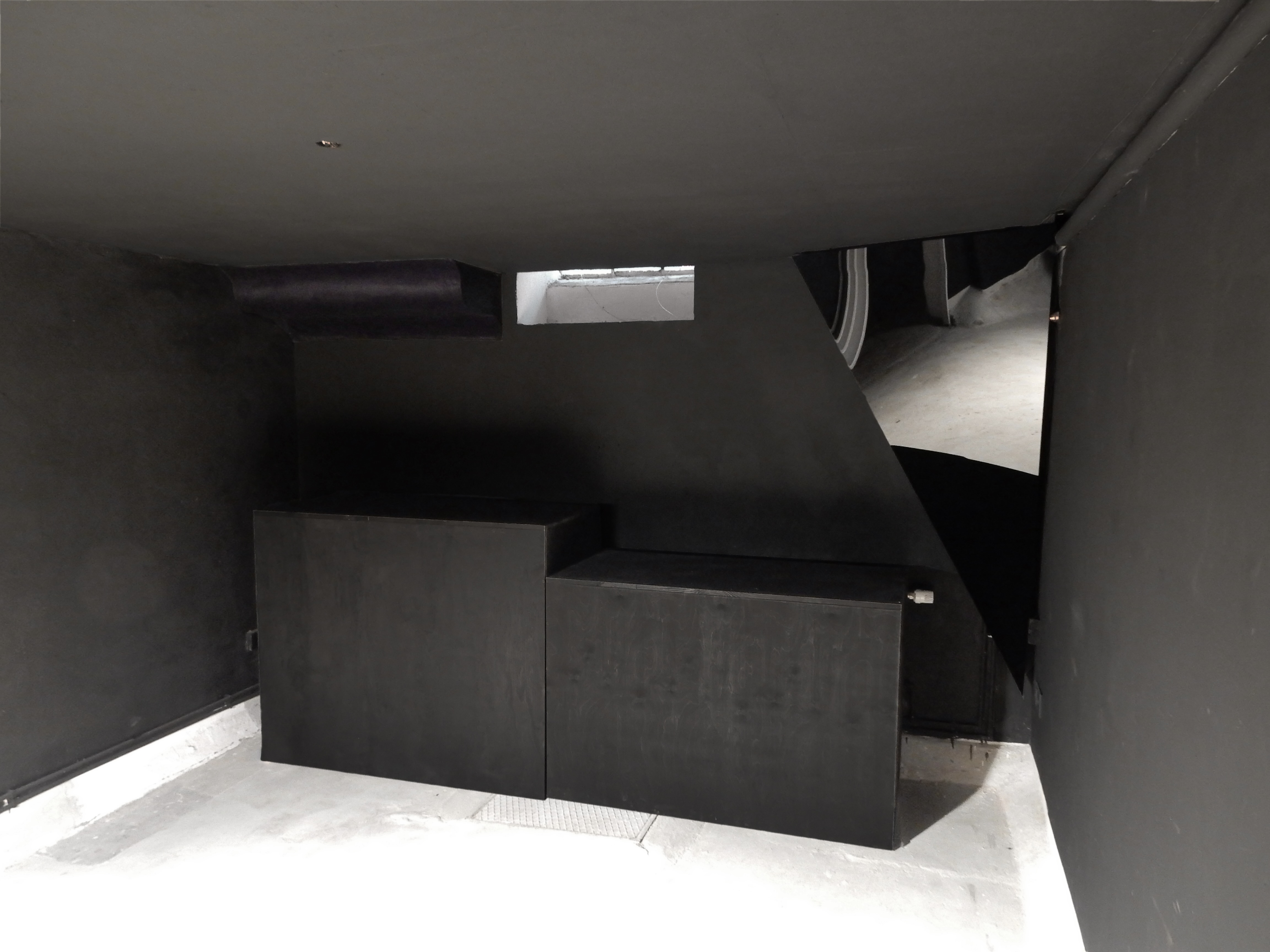 Black Box Hinterconti